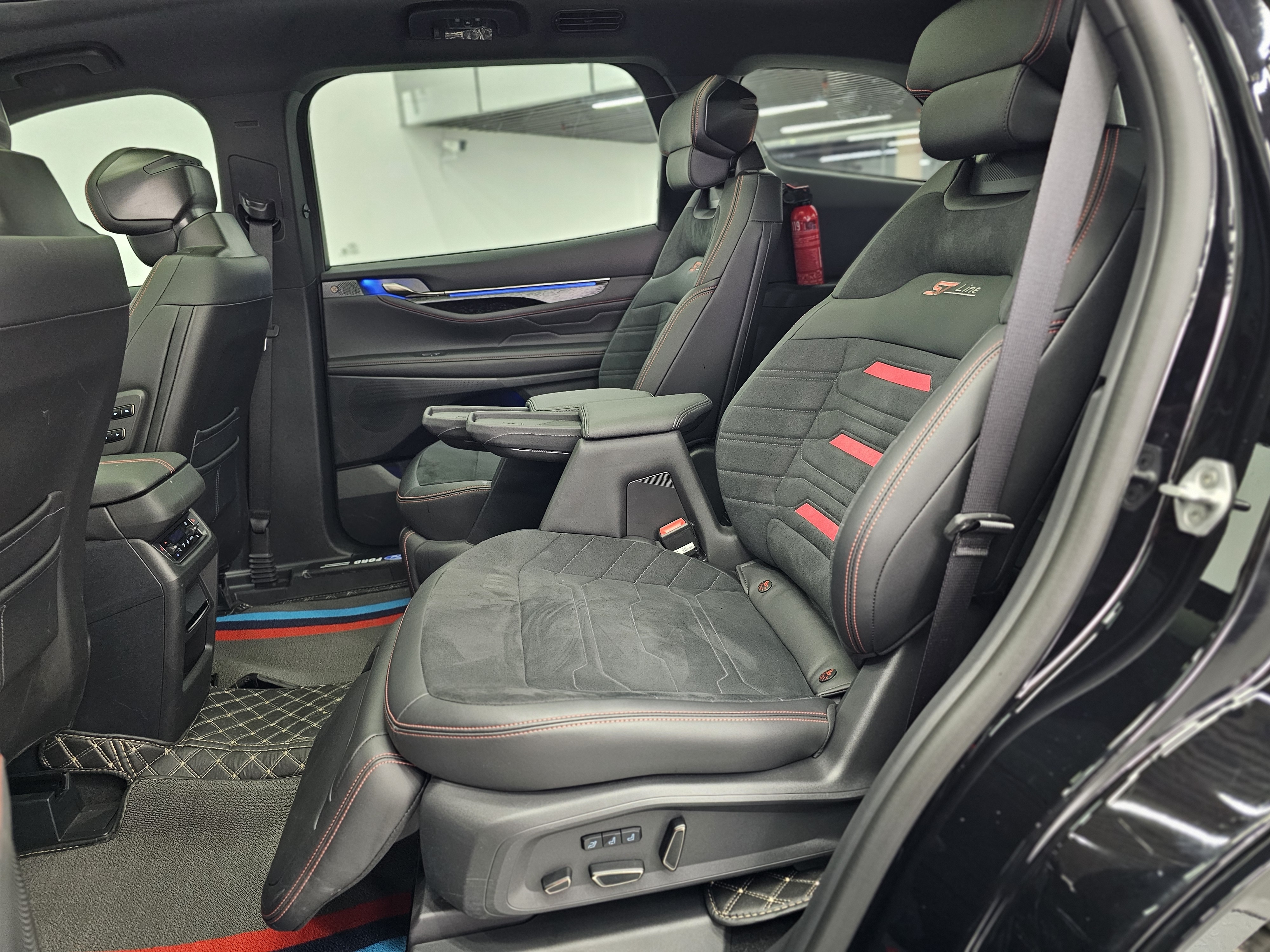 Ford Edge 2024 immagine di auto #31