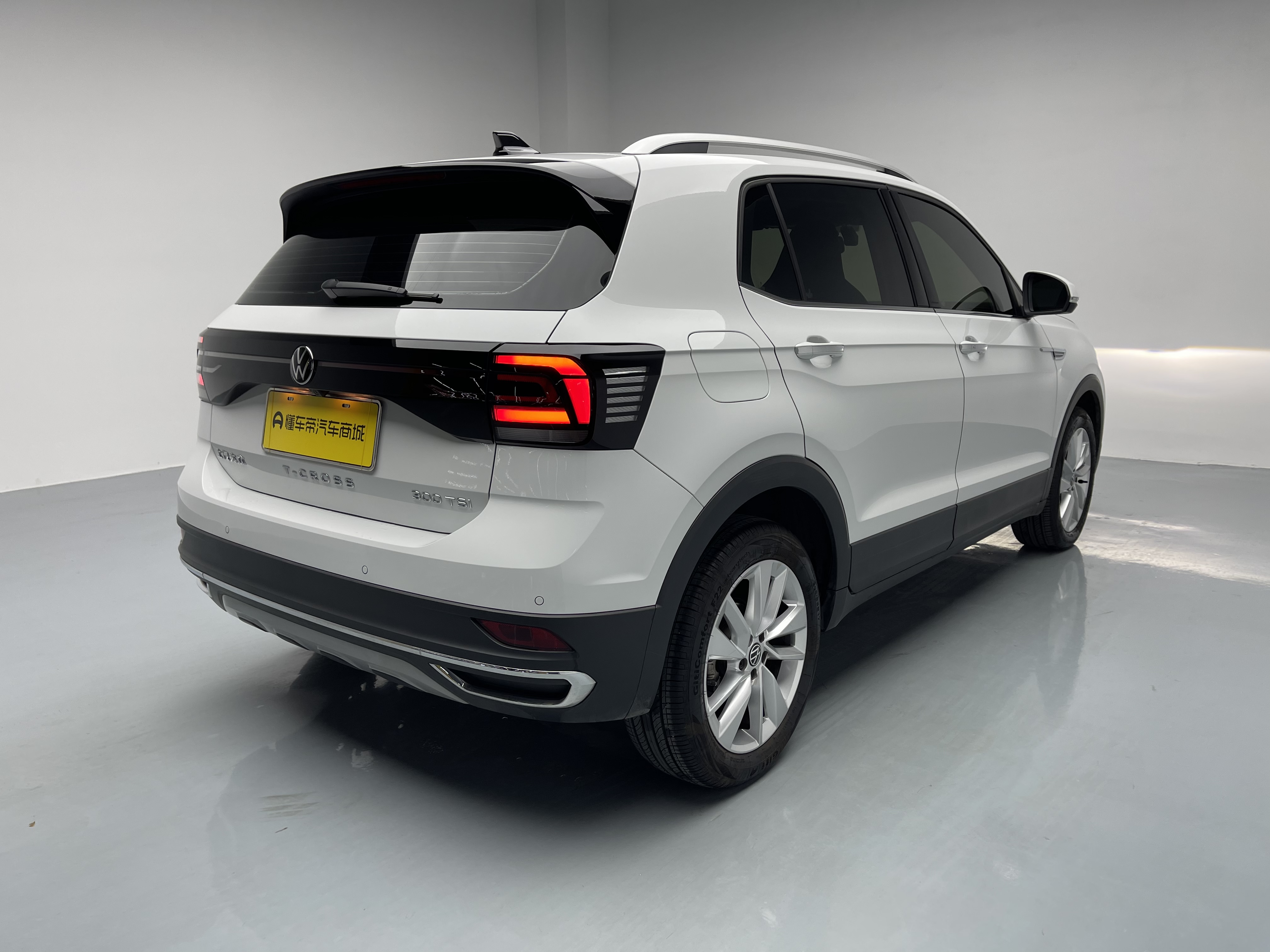 Volkswagen T-Cross 2024 #31 Volkswagen T-Cross 2024 car image #31