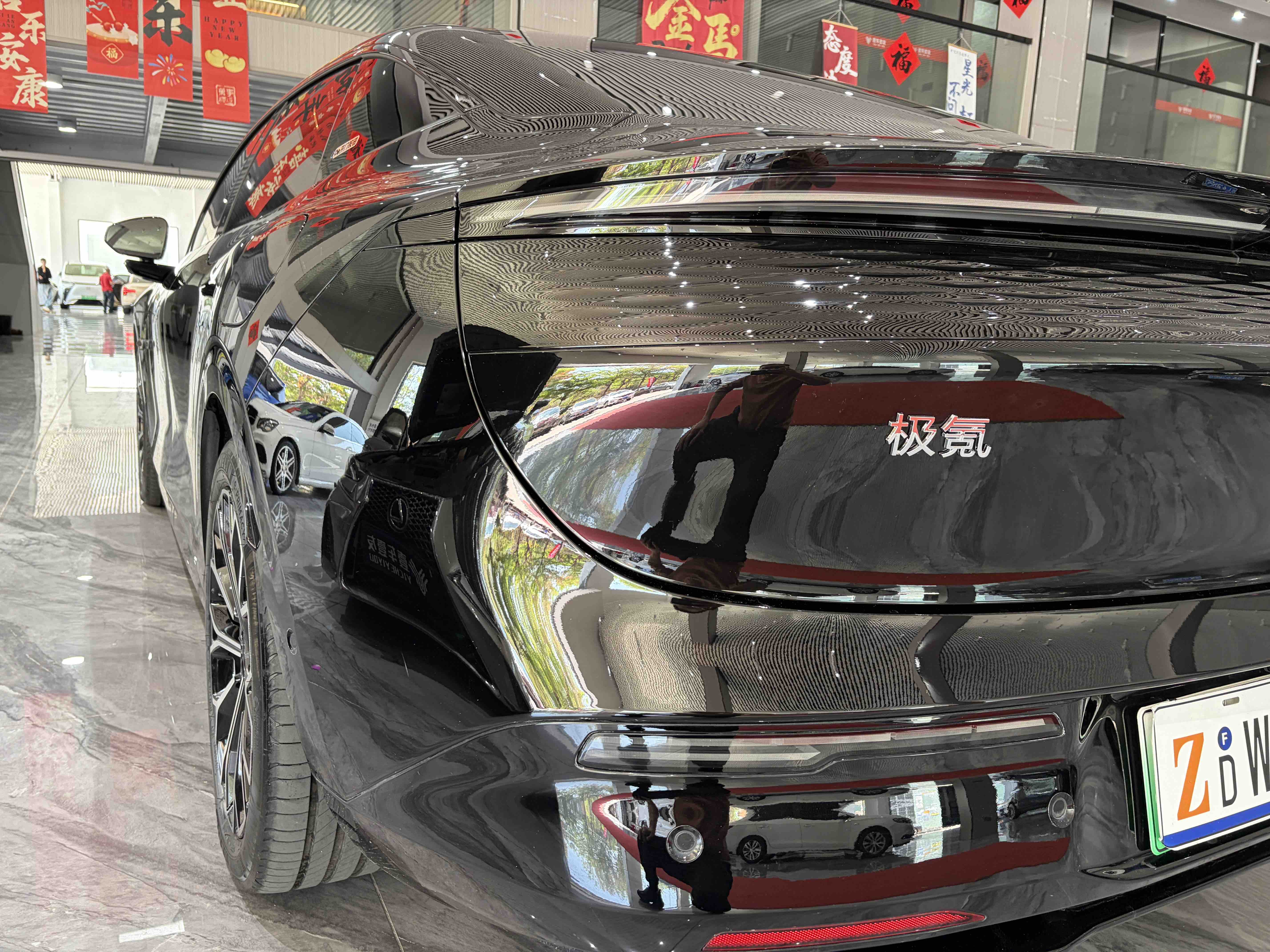 极氪 极氪007 2024 汽车图片 #31