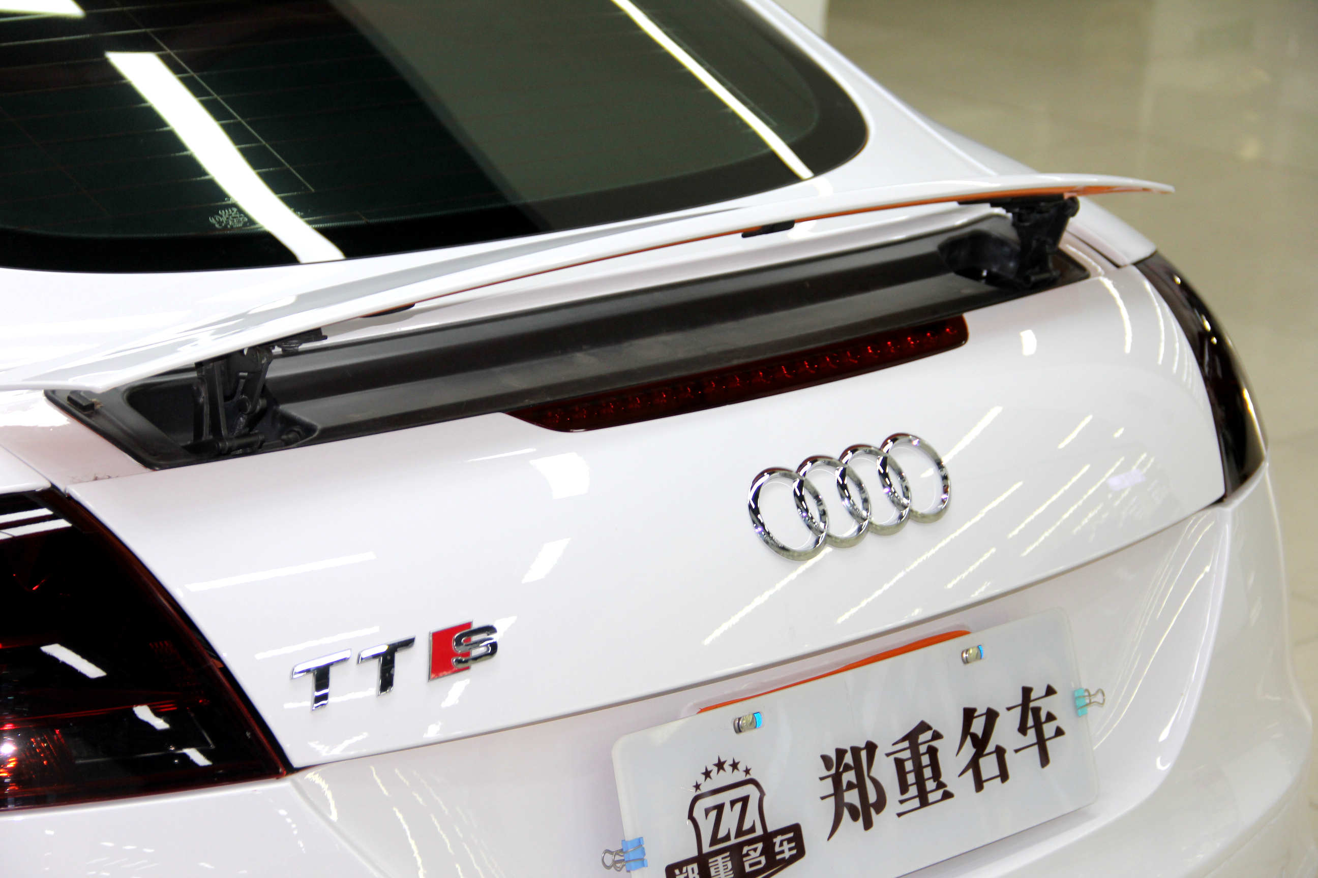 Audi TTS 2011 #31 Audi TTS 2011 car image #31