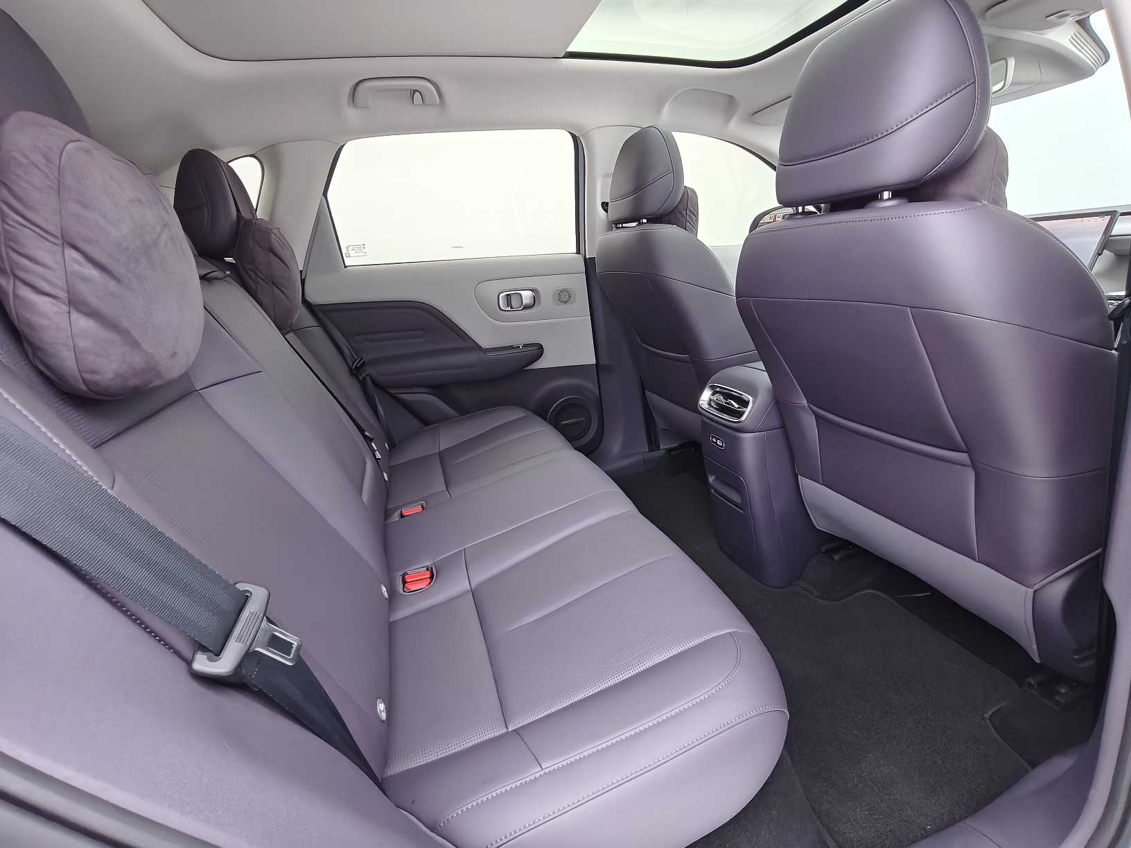 零跑汽车 零跑B10 2025 汽车图片 #31