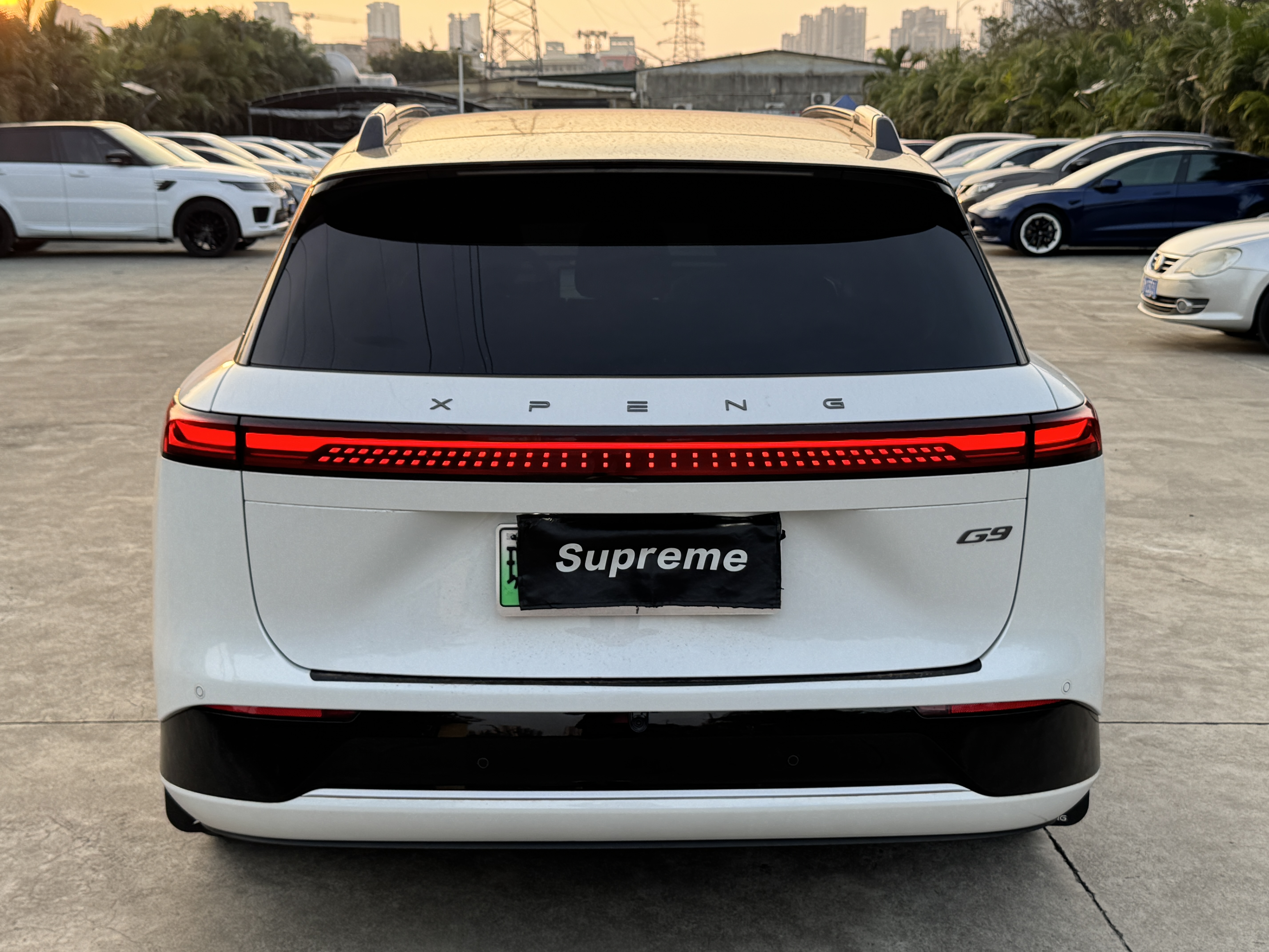 Xpeng G9 2025 car image #31