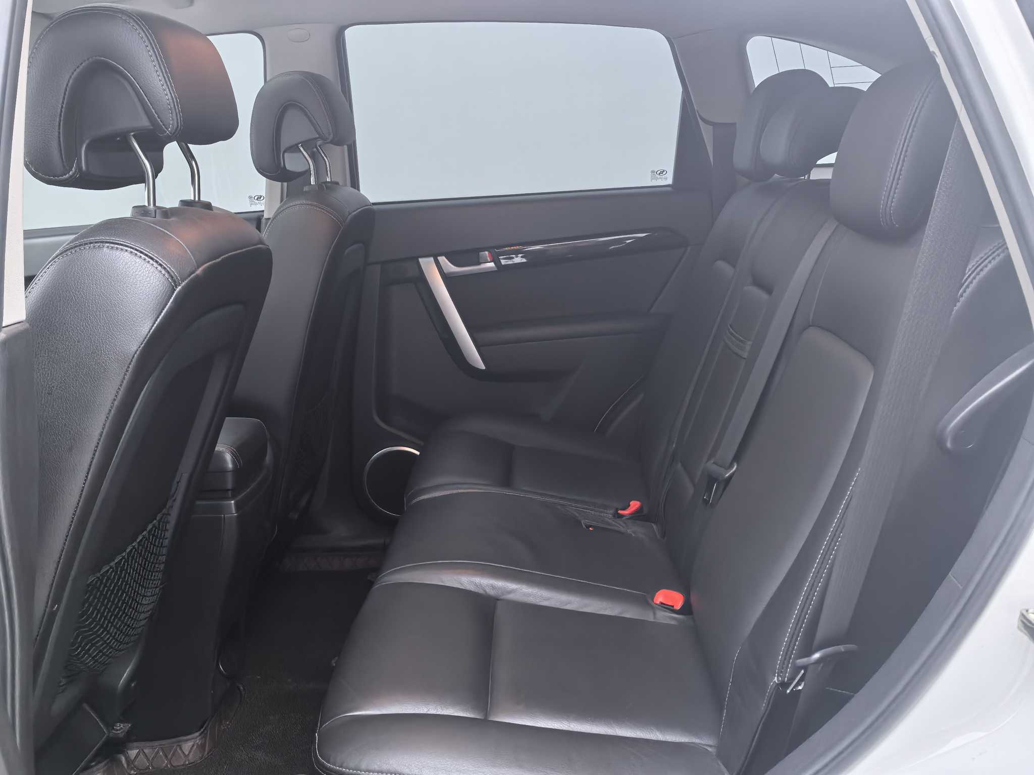 Chevrolet Captiva 2012 image de voiture #31