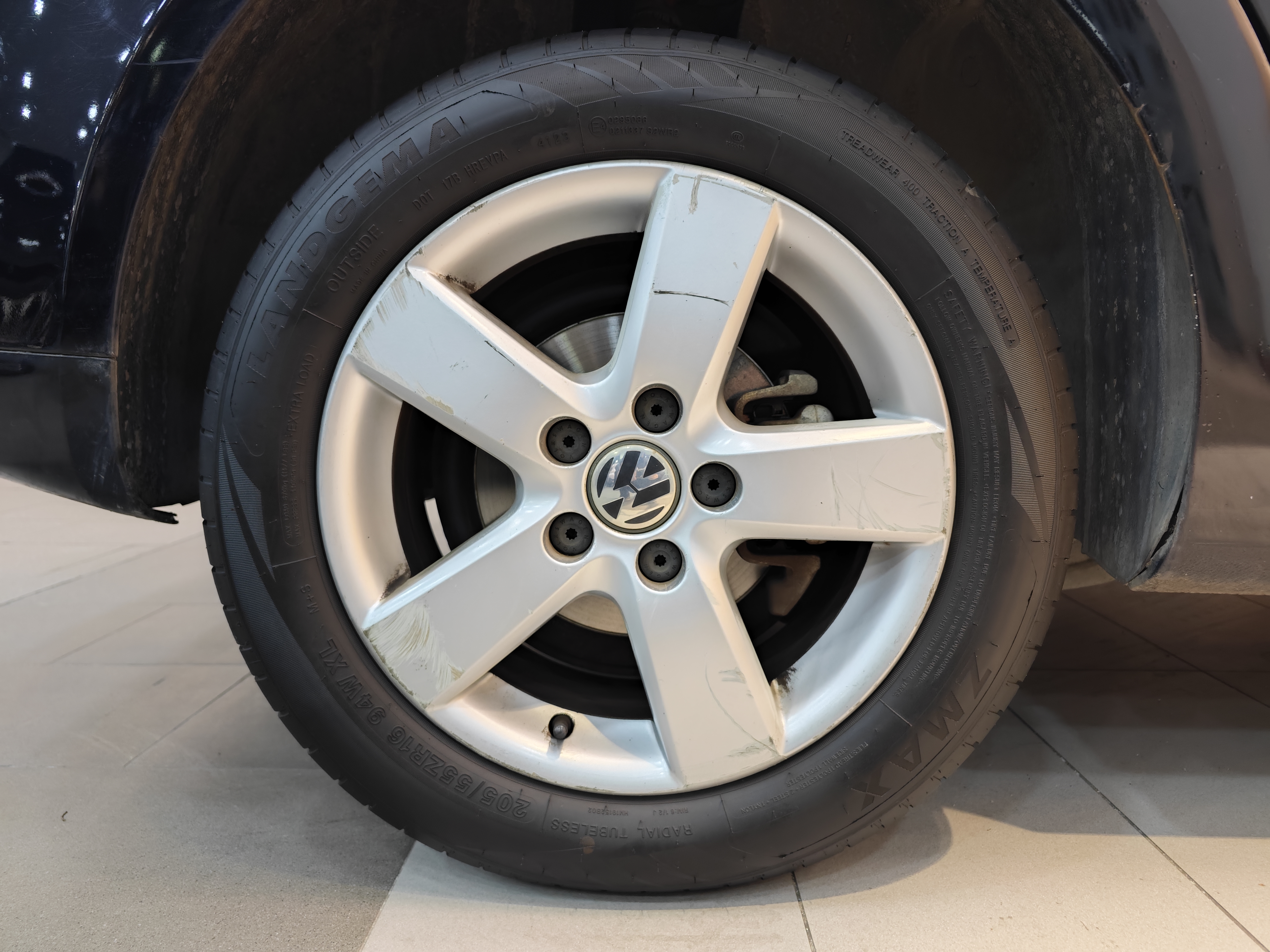 Volkswagen Touran 2011 #31 Volkswagen Touran 2011 immagine di auto #31