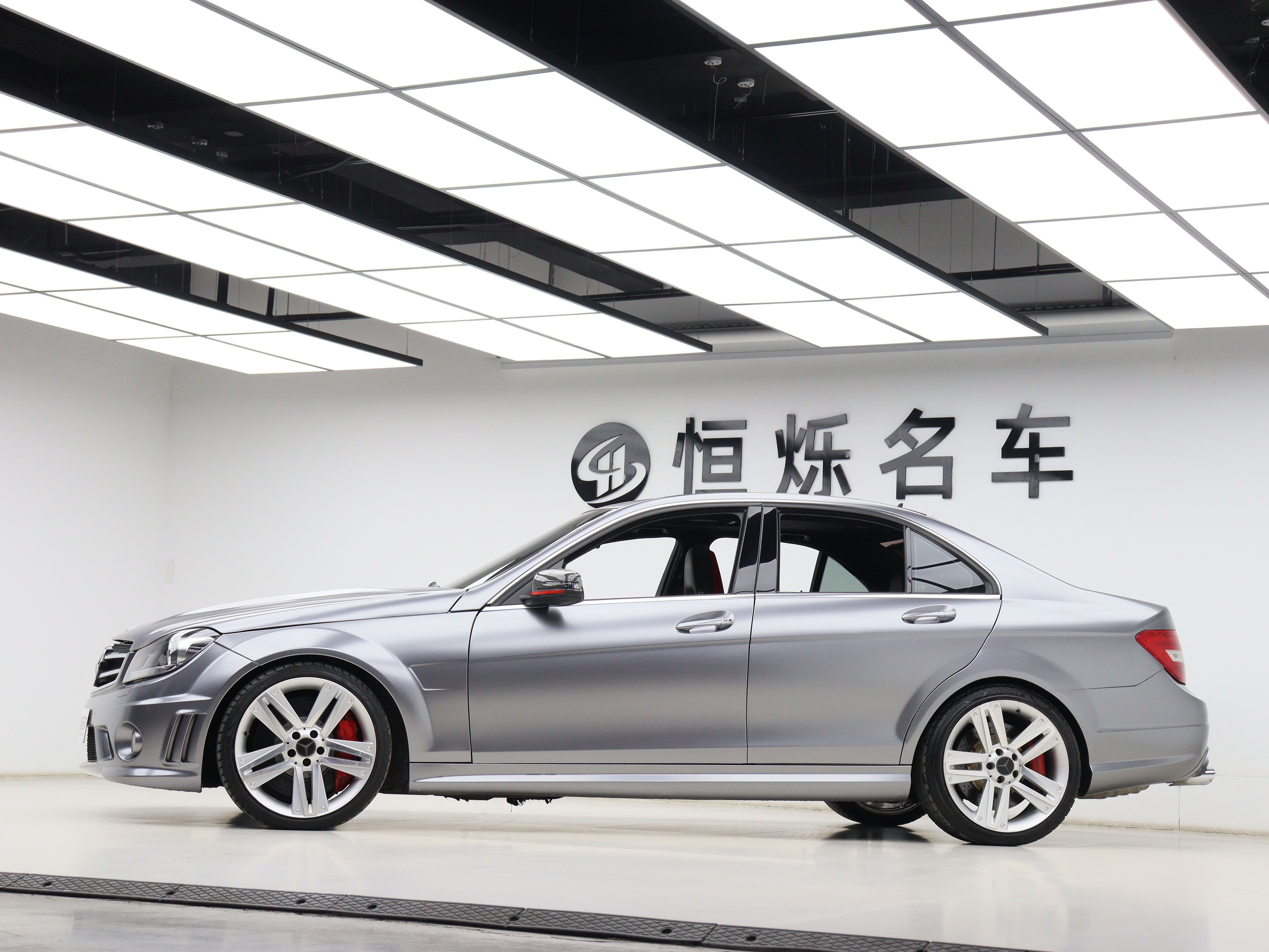 Mercedes-Benz C AMG 2010 immagine di auto #31