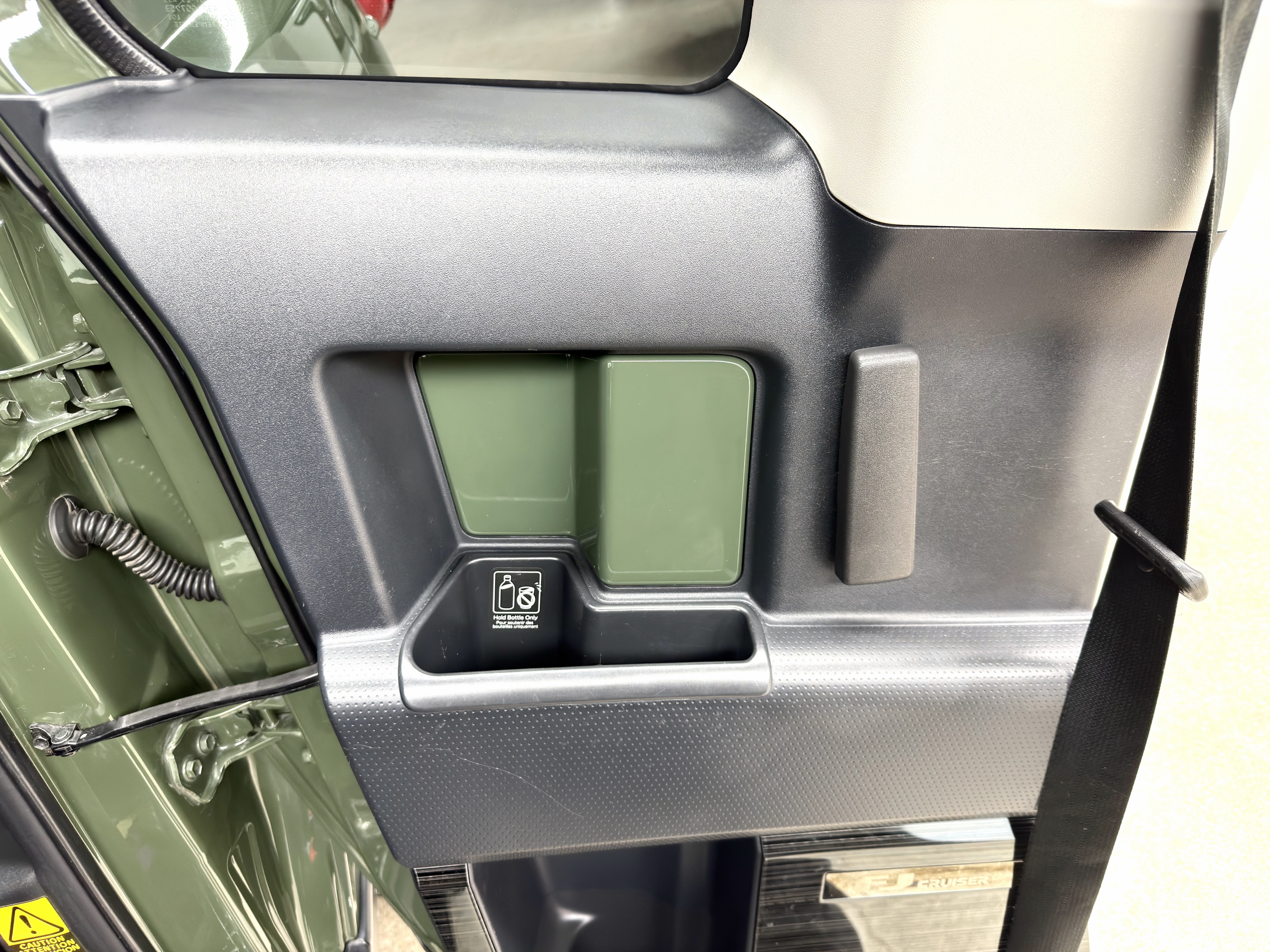 Toyota FJ Cruiser 2011 car image #31