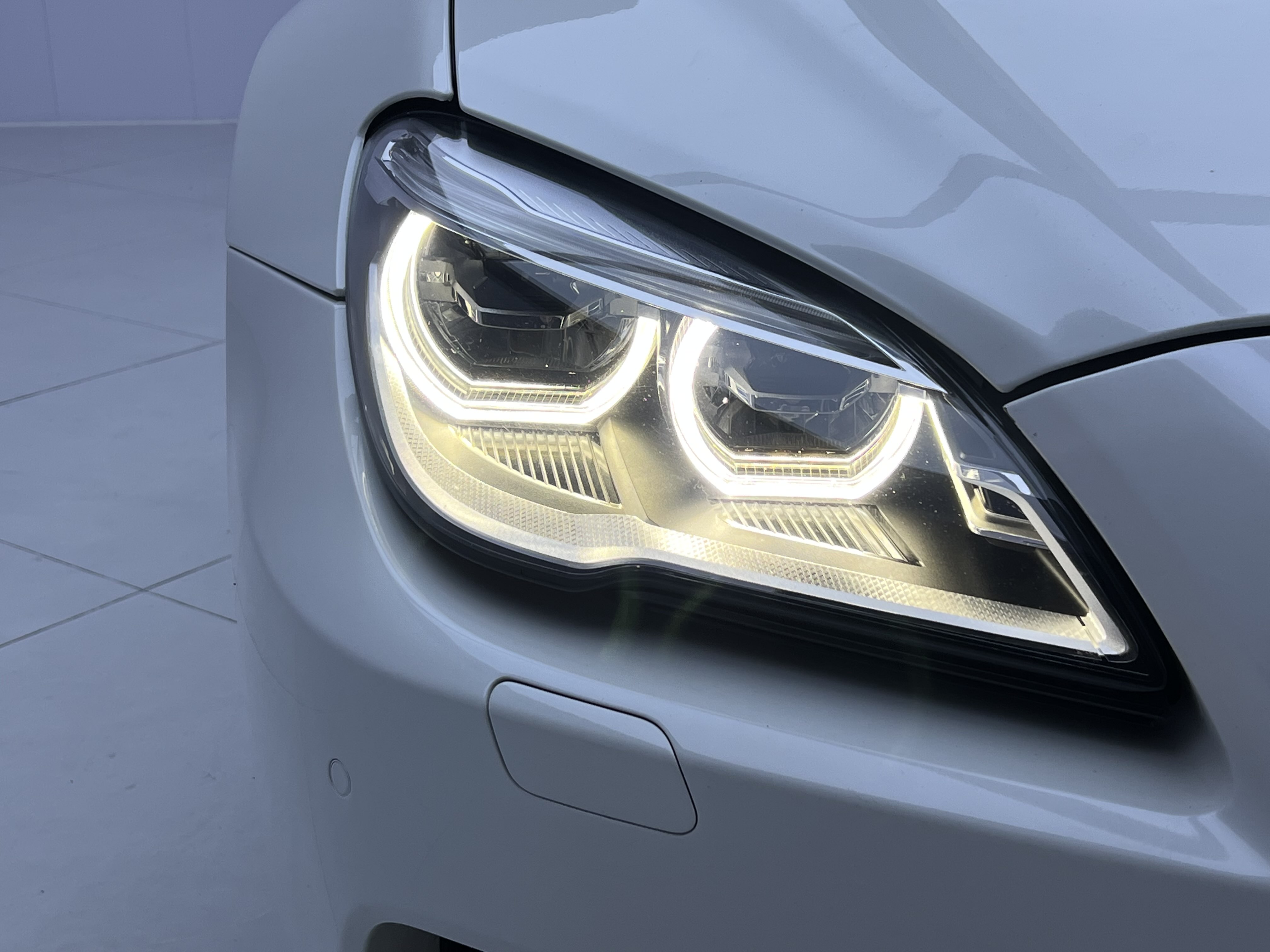 BMW M6 2016 car image #31