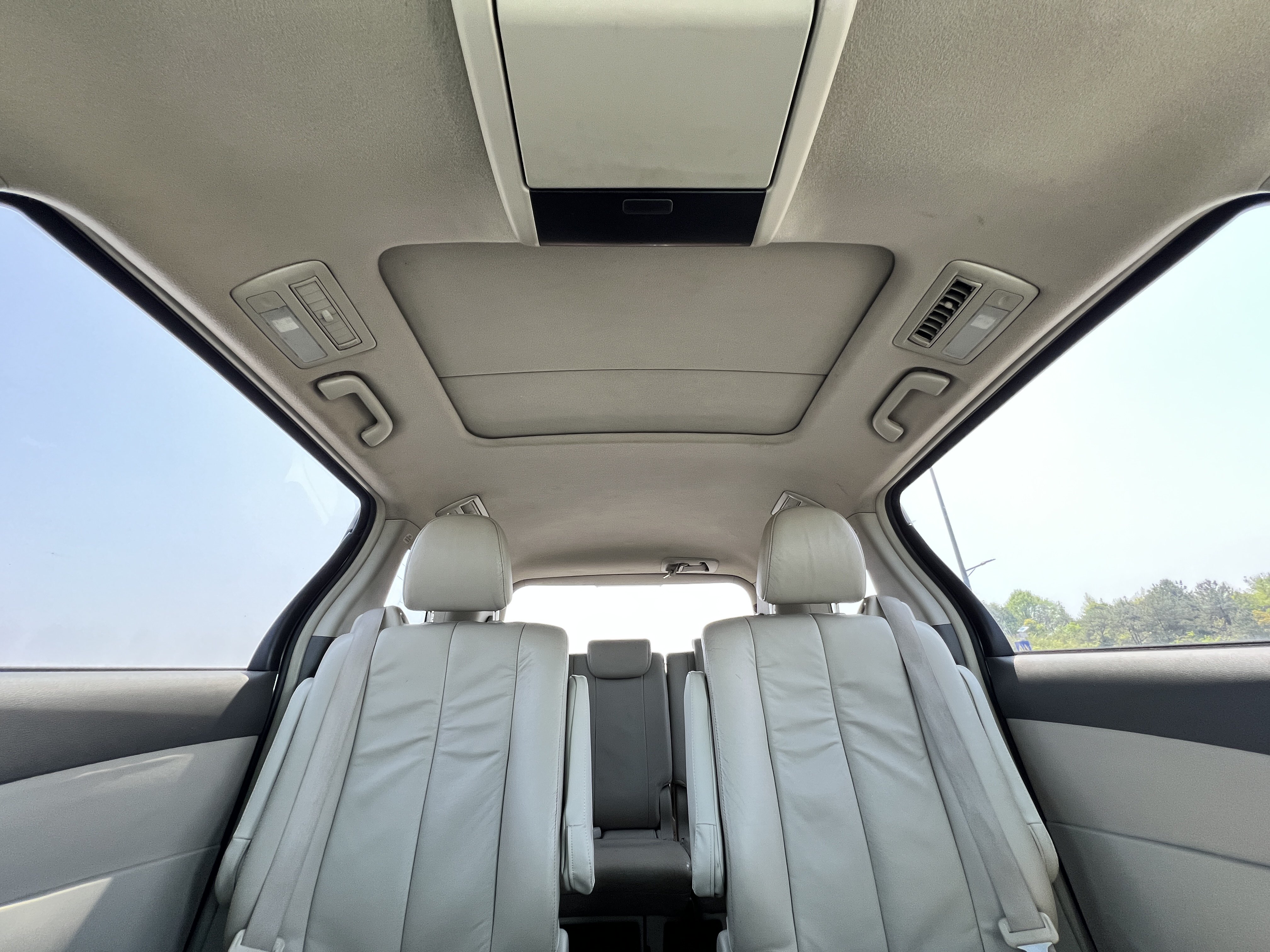 Toyota Previa 2010 car image #31