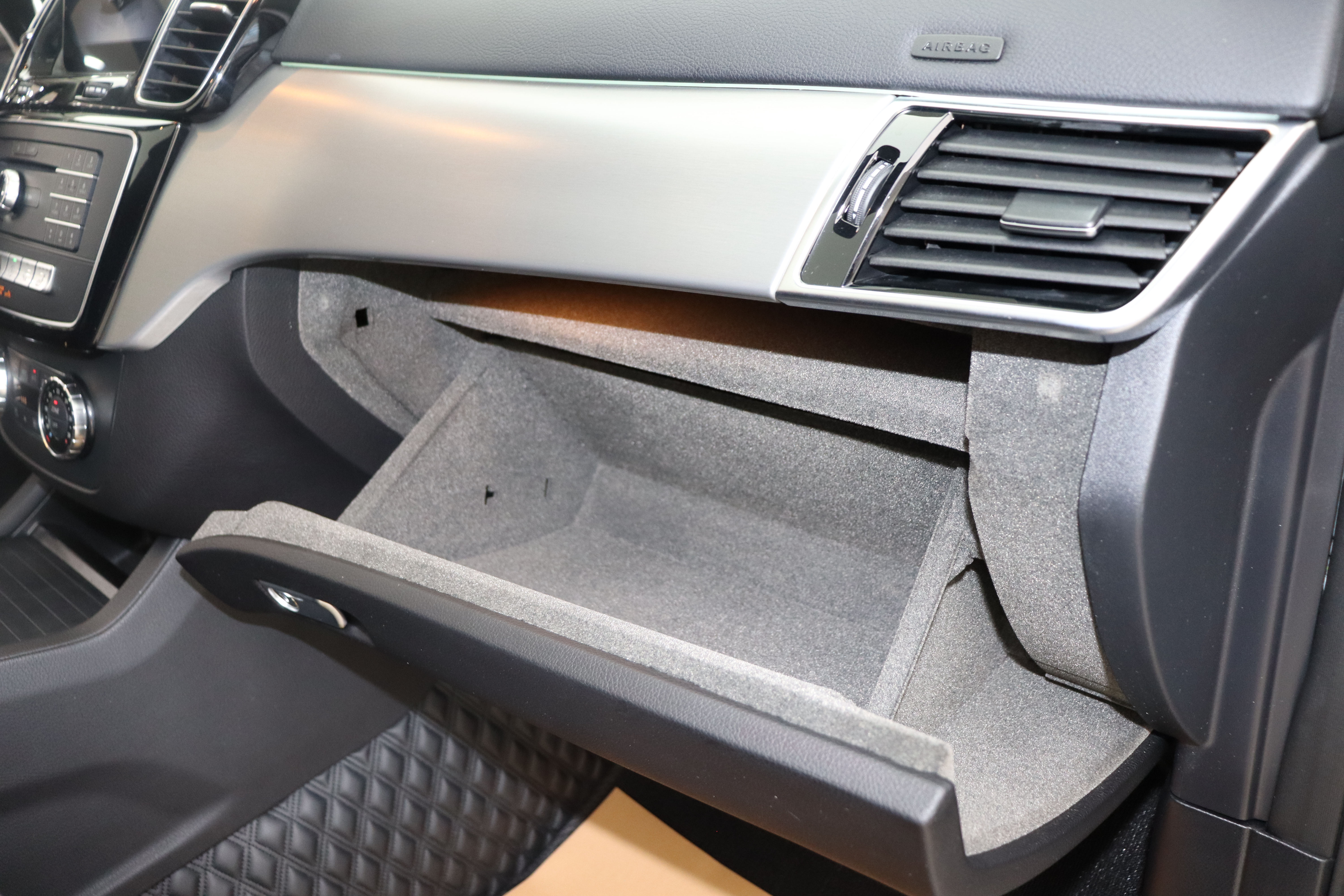 Mercedes-Benz GLE Coupe AMG 2019 car image #31