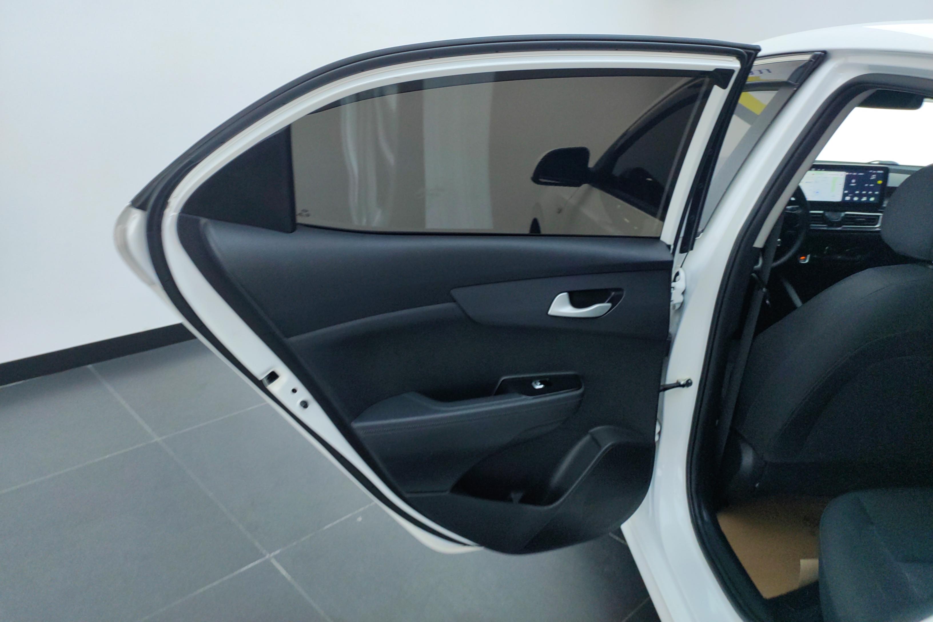 Kia Forte 2020 imagen de coche #31