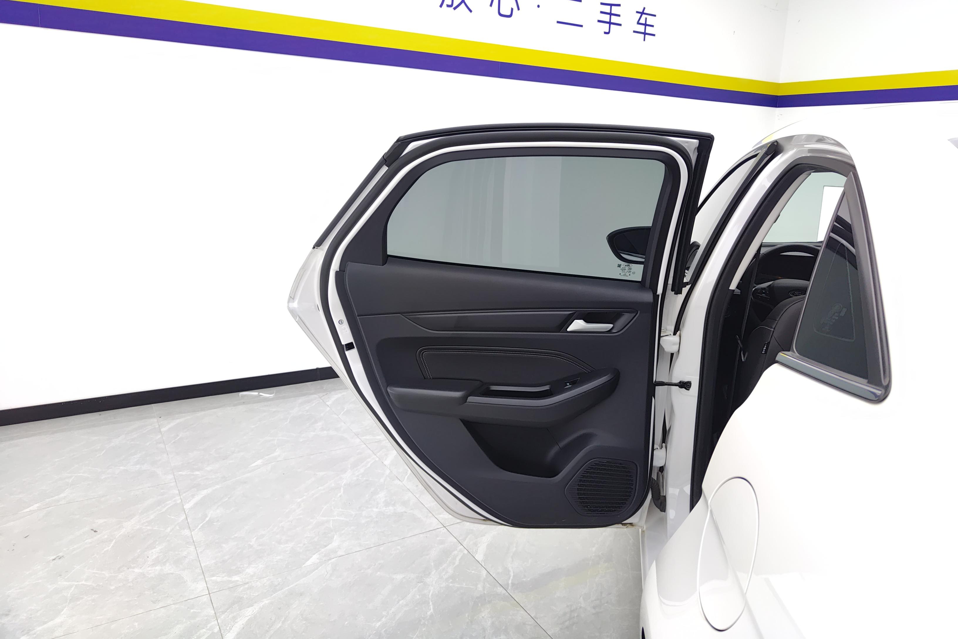 Ford Escort 2021 #31 Ford Escort 2021 immagine di auto #31