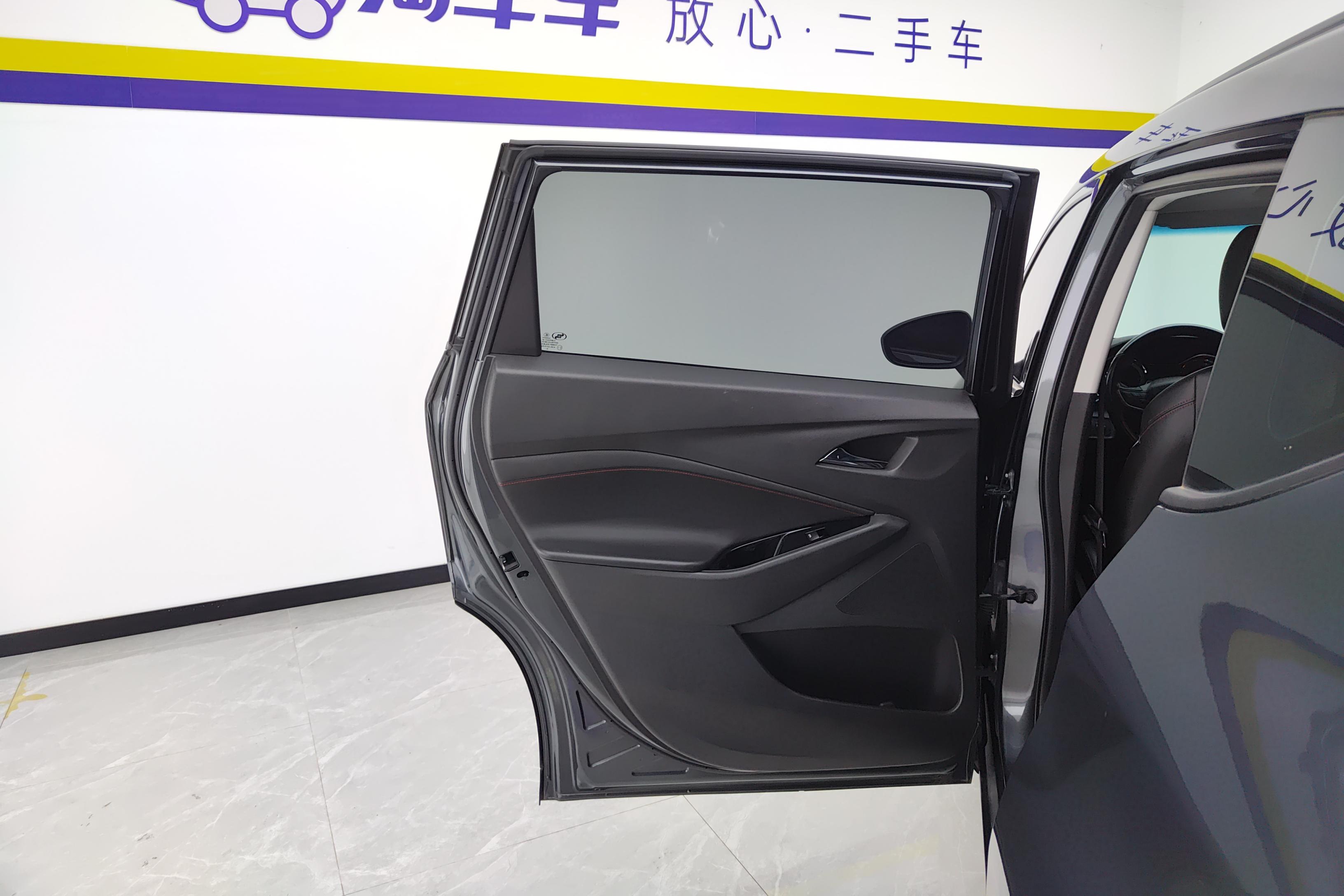 Chevrolet Orlando 2018 #31 Chevrolet Orlando 2018 car image #31