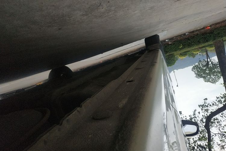 Hyundai Reina 2016 car image #31