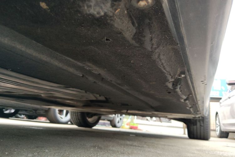 BMW 5 Series New Energy 2019 car image #31