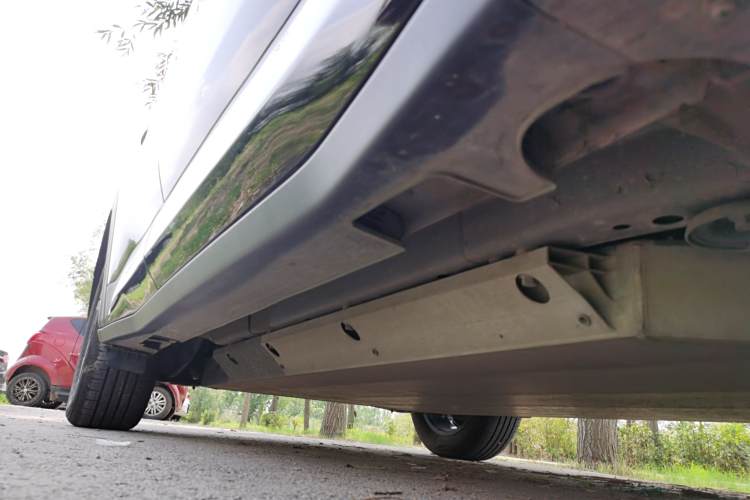 哪吒汽车 哪吒X 2024 汽车图片 #31