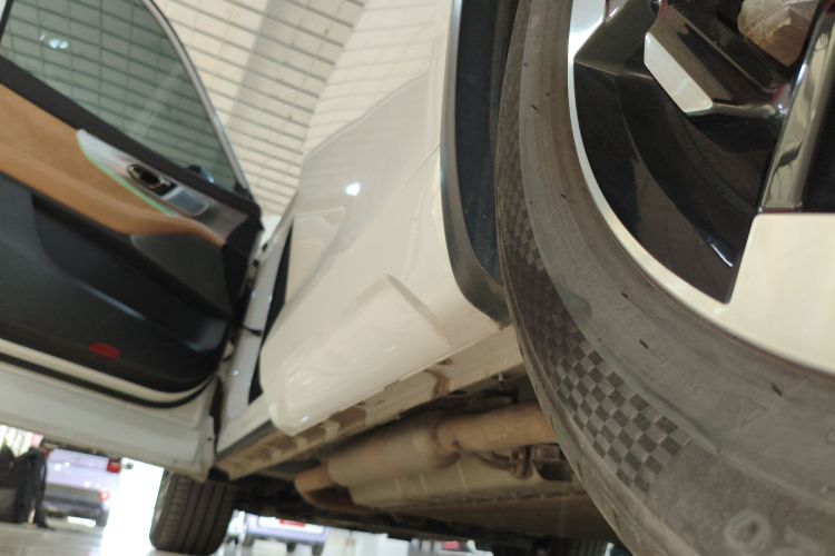 GAC Trumpchi ES9 2023 #31 GAC Trumpchi ES9 2023 car image #31