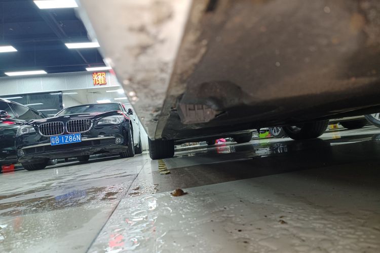 BMW 5 Series 2016 car image #31