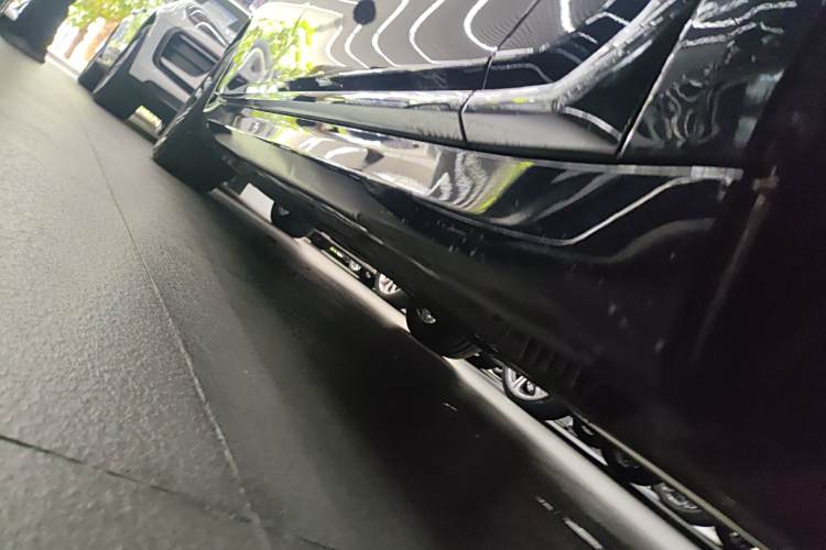 BMW M760Le 2021 #31 BMW M760Le 2021 car image #31