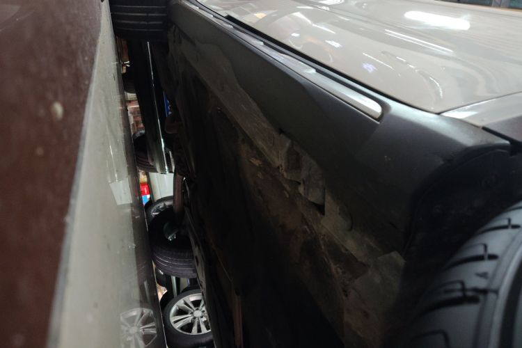 Mercedes-Benz GLA Class 2015 car image #31