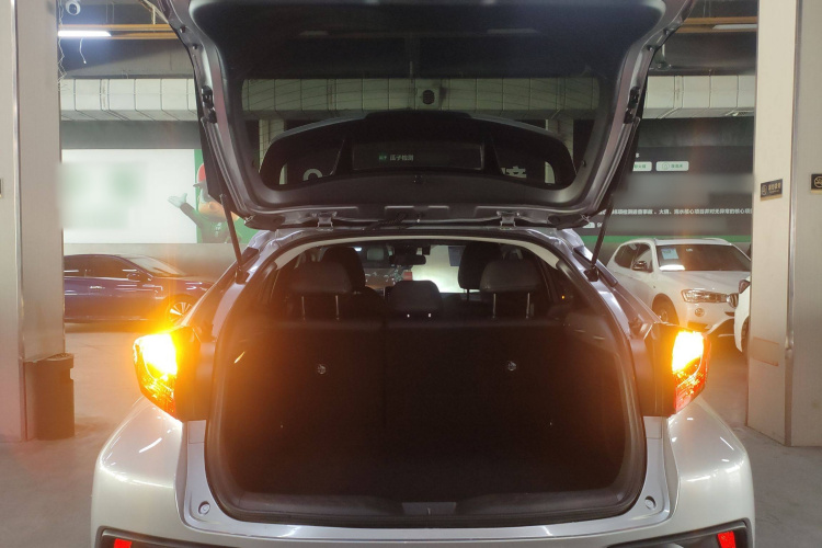 Toyota Izoa 2023 immagine di auto #31