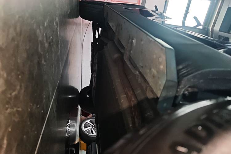 Deepal G318 2024 immagine di auto #31