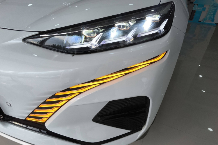 Denza N7 2024 #31 Denza N7 2024 imagem de carro #31