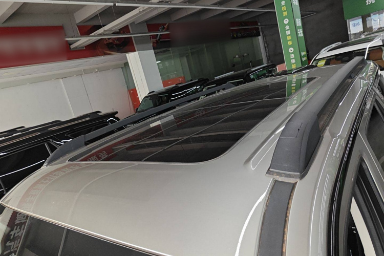 Tank 400 2025 car image #31