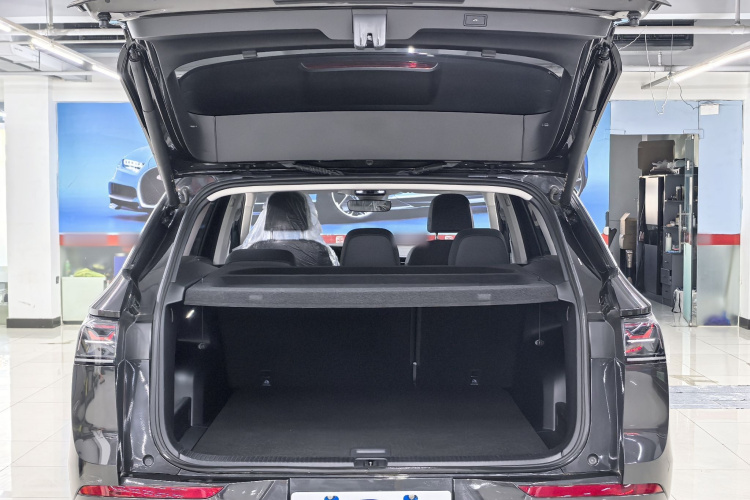 Volkswagen Tavendor 2023 #31 Volkswagen Tavendor 2023 immagine di auto #31