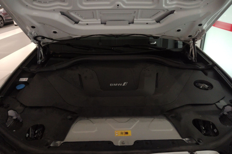 Volkswagen Bora Classic 2024 #31 Volkswagen Bora Classic 2024 car image #31