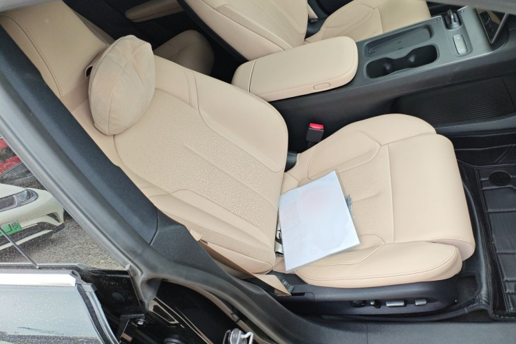 NIO ET5T 2023 изображение автомобиля #31