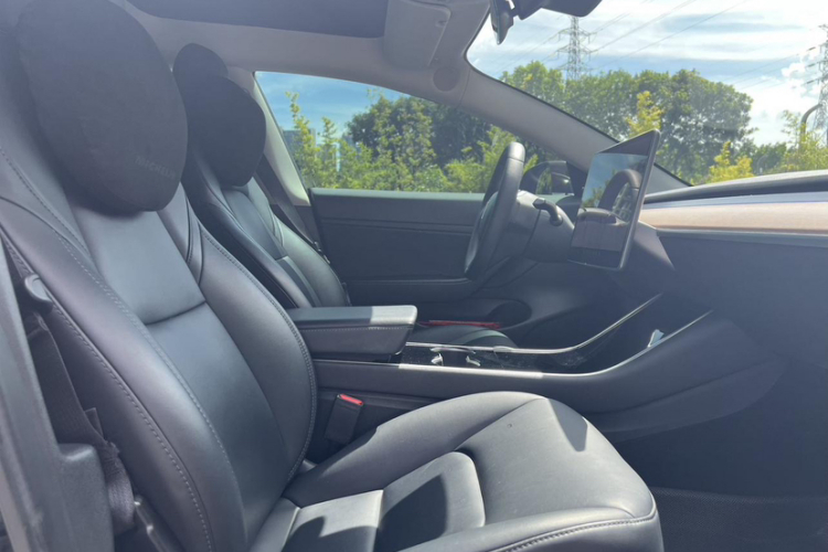 特斯拉 Model 3(进口) 2019 汽车图片 #31