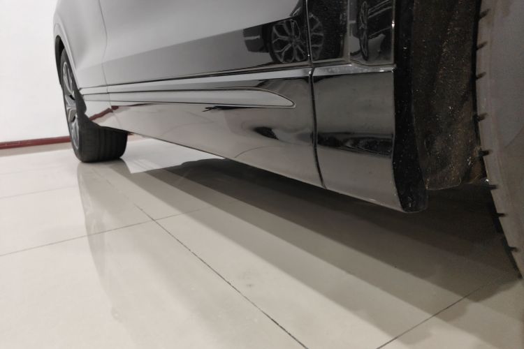 Audi Q8 2024 car image #31