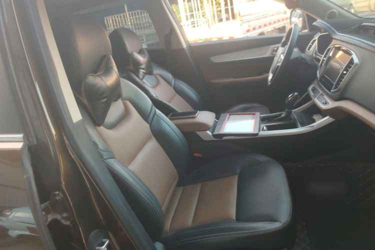 GEELY Vision X6 2019 car image #31