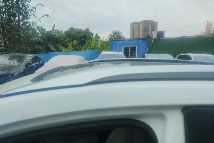 BYD Yuan 2022 car image #31