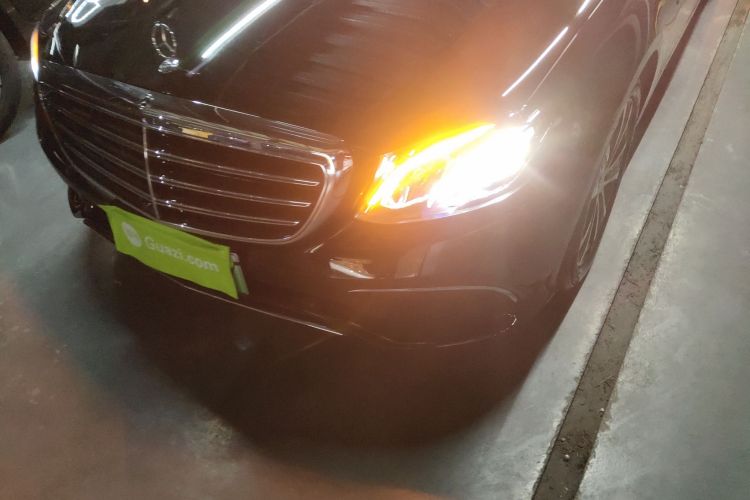 Mercedes-Benz E Class New Energy 2020 car image #31