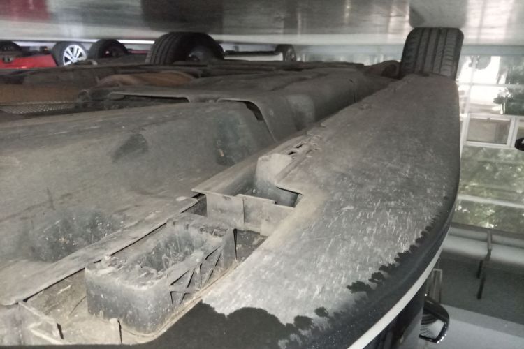 Mercedes-Benz M Class 2015 car image #31