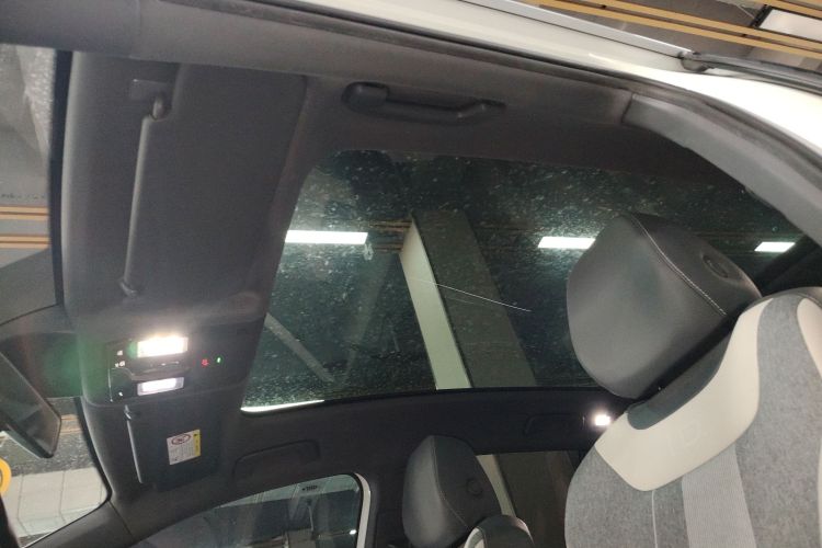 Volkswagen ID.4 Crozz 2023 #31 Volkswagen ID.4 Crozz 2023 car image #31