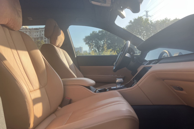 理想汽车 理想ONE 2019 汽车图片 #31