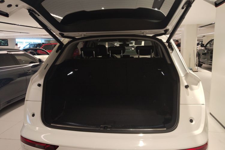 Audi Q5L 2018 imagem de carro #31