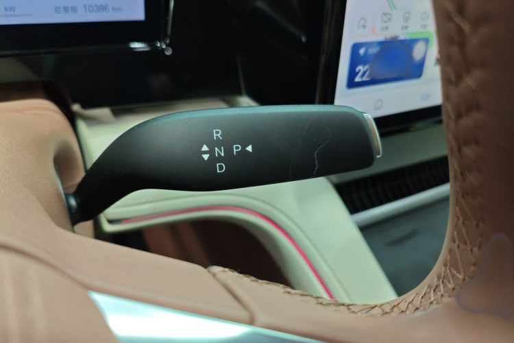 BYD Xia 2024 immagine di auto #31