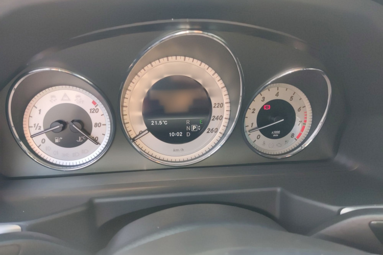 Mercedes-Benz GLK Class 2015 immagine di auto #31