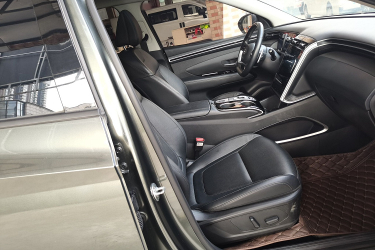 Hyundai Tucson 2022 car image #31