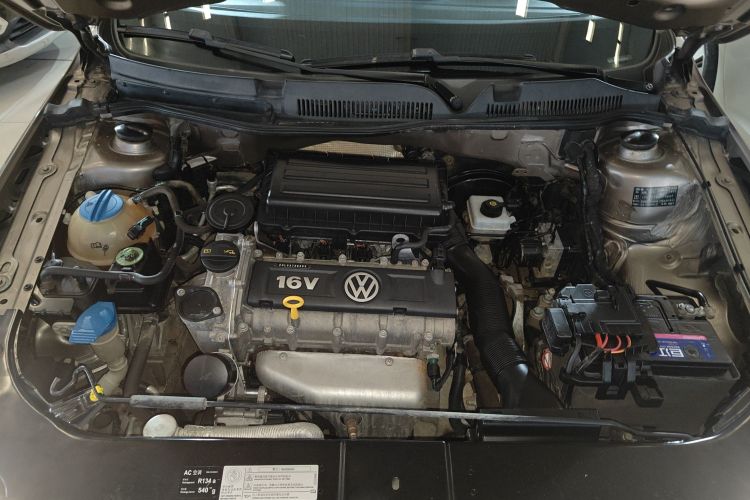 Volkswagen Bora 2015 #31 Volkswagen Bora 2015 car image #31