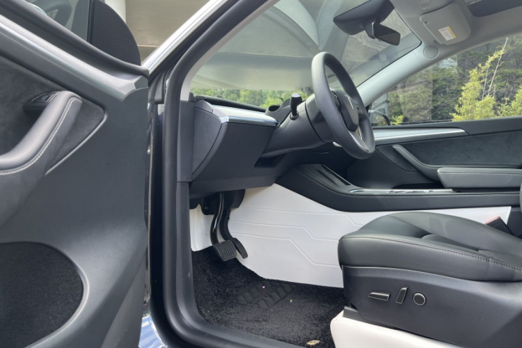 Tesla Model Y 2024 #31 Tesla Model Y 2024 immagine di auto #31