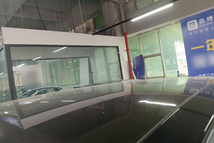 Xpeng G6 2023 صورة سيارة #31