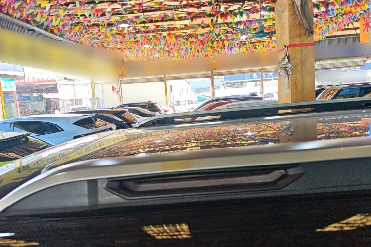 Jetour Traveller 2023 car image #31
