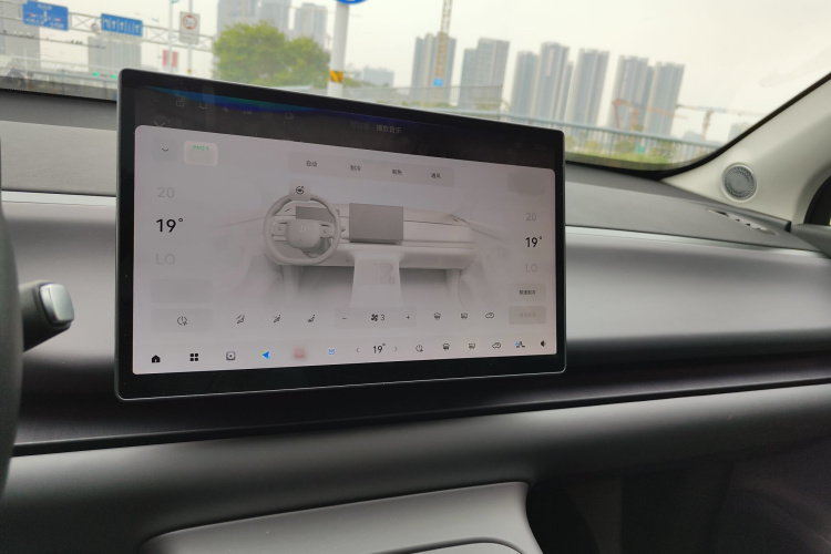 零跑汽车 零跑C10 2024 汽车图片 #31