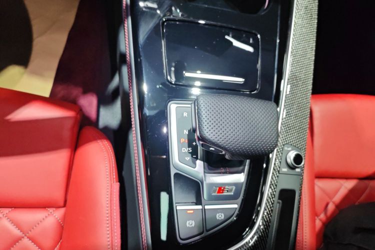 五菱汽车 奥迪S4 2024 汽车图片 #31