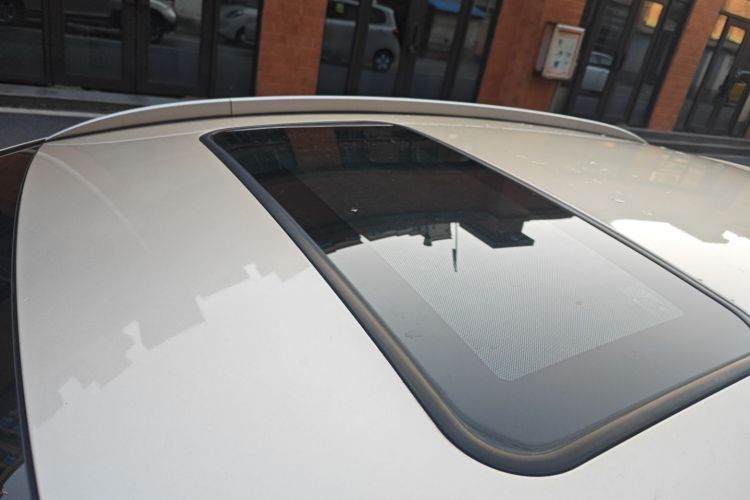Vision X3 2020 car image #31