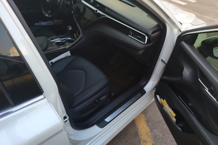 丰田 凯美瑞 2020 汽车图片 #31